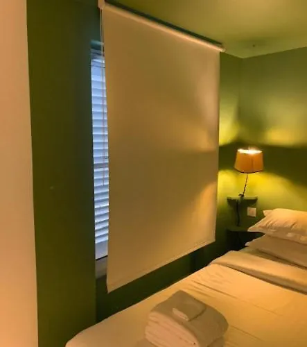 Midoon Guest - Duplex D'architect 10eme *